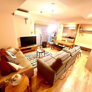 Apartment 江戸川橋レジデンス Edogawabashi, Tokyo